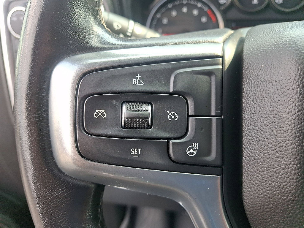 Used 2022 Chevrolet Silverado 2500 LT w/ Midnight Edition AWD/4WD image 23