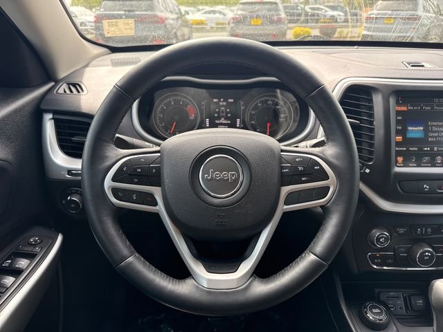 Used 2018 Jeep Cherokee Latitude Plus w/ Cold Weather Group image 20