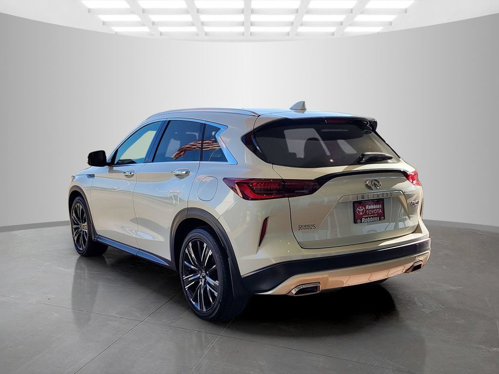 Used 2022 INFINITI QX50 Luxe w/ Appearance Package FWD image 7
