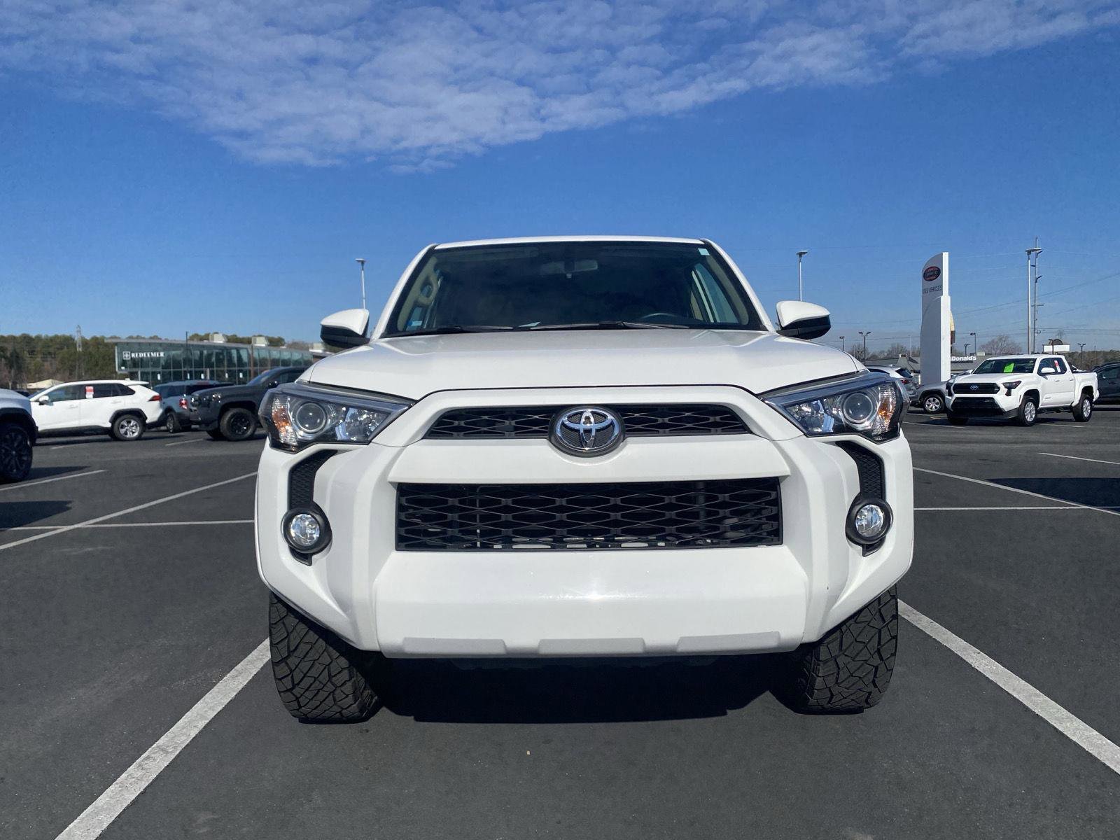 Used 2017 Toyota 4Runner SR5 image 2