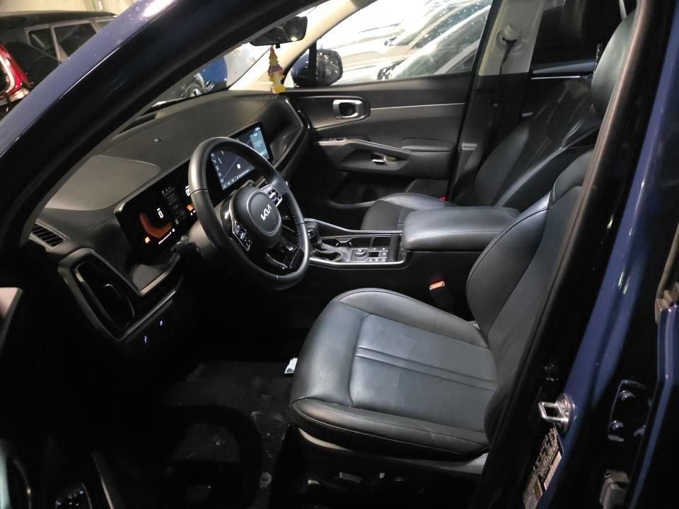 Used 2025 Kia Sorento S w/ Panoramic Sunroof Package image 22
