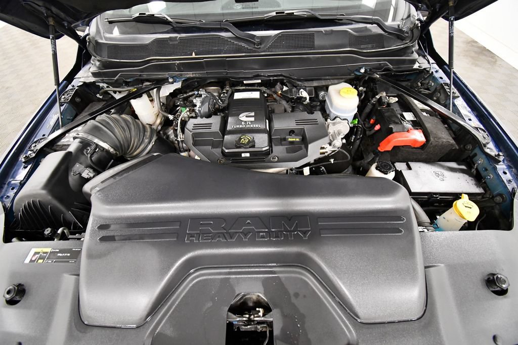 Used 2023 RAM 3500 Laramie AWD/4WD image 12