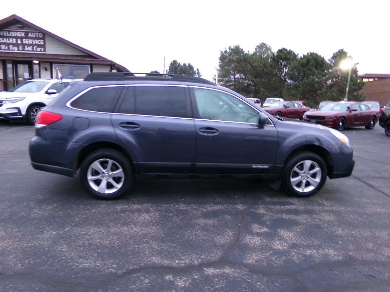 Used 2014 Subaru Outback 3.6R Limited image 2