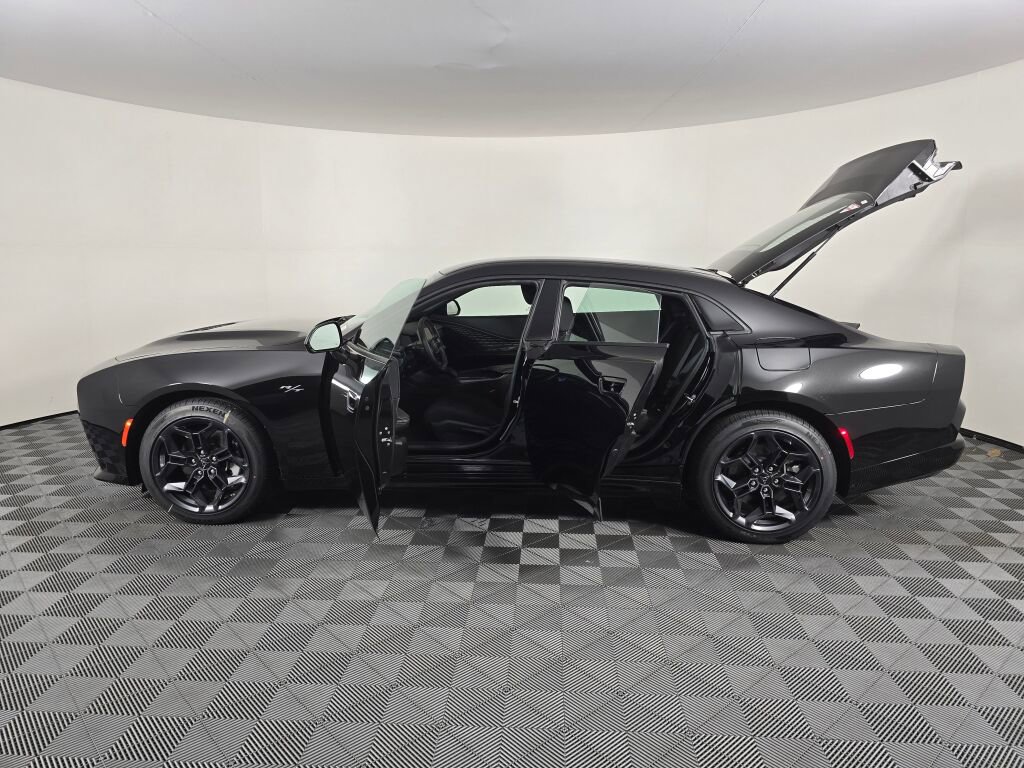 New 2026 Dodge Charger GT w/ Blacktop Package AWD/4WD image 15
