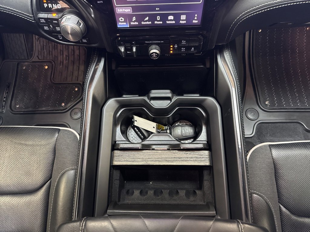 Used 2025 RAM 1500 Limited w/ Off Road Group image 24