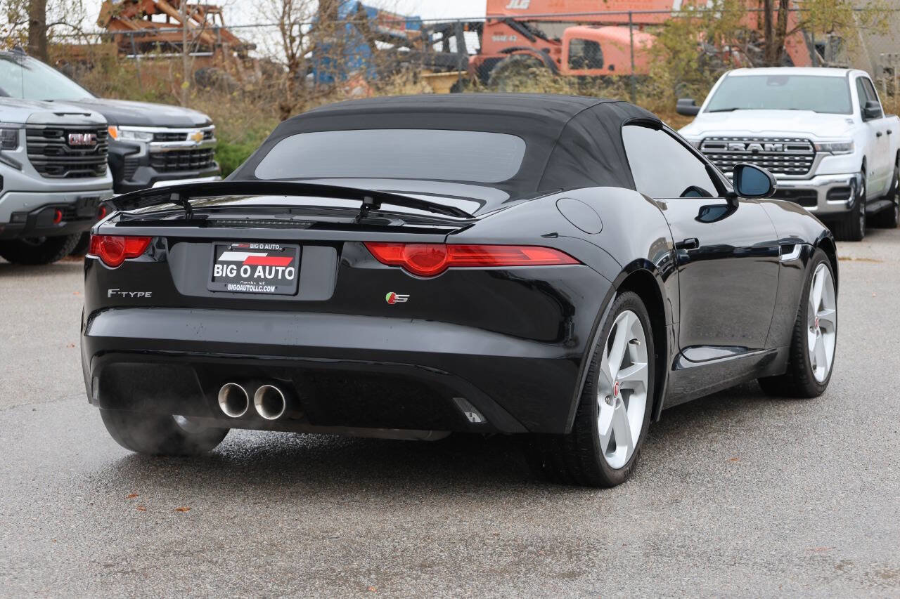 Used 2016 Jaguar F-TYPE S image 9