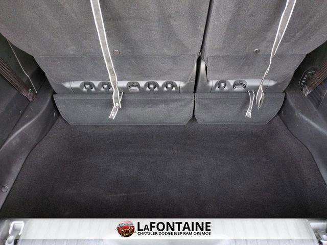 Certified 2025 Chrysler Pacifica Select image 27