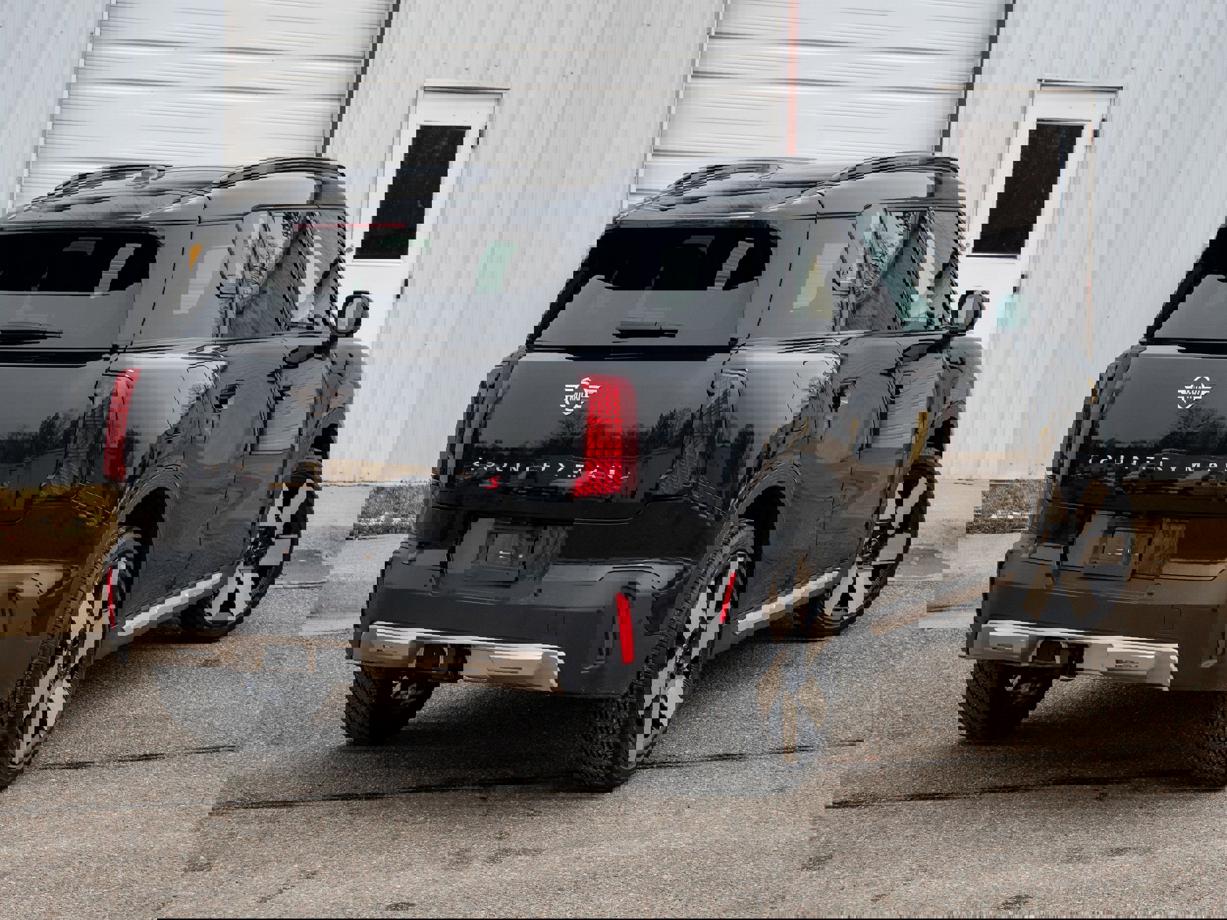 Used 2025 MINI Cooper Countryman S w/ Comfort Package Max image 7