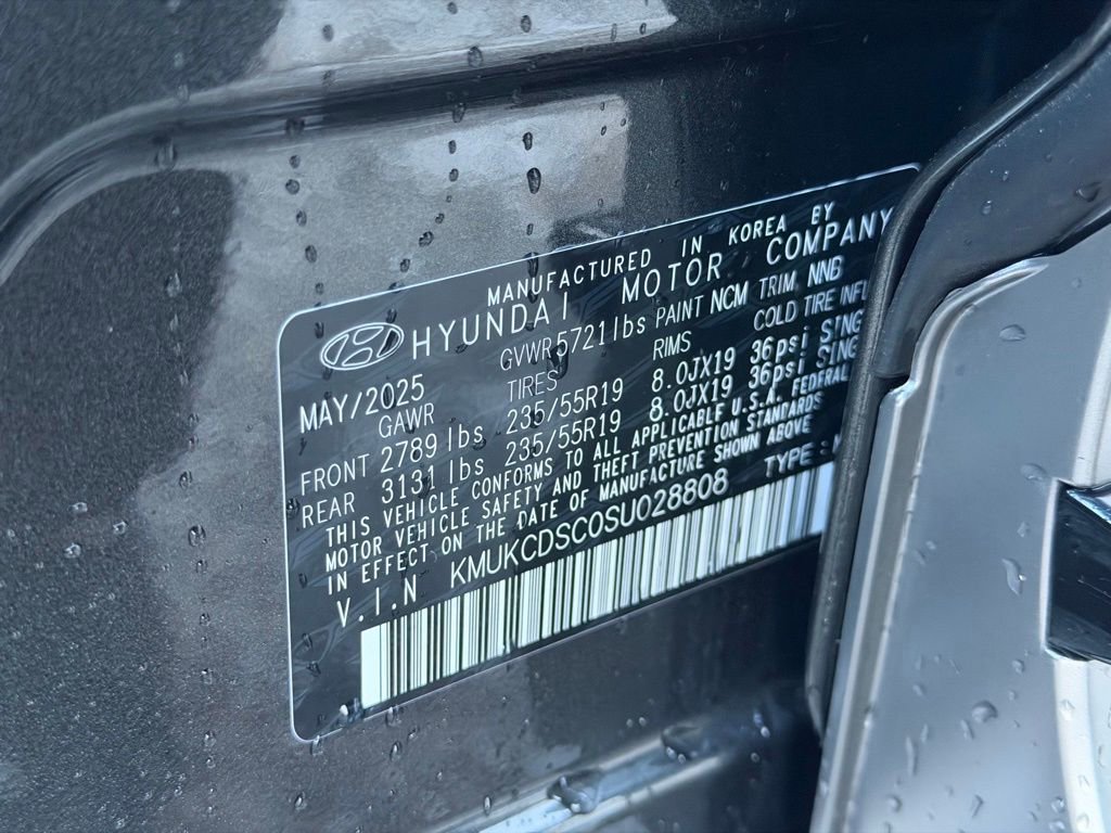 Used 2025 Genesis GV60 Advanced image 22