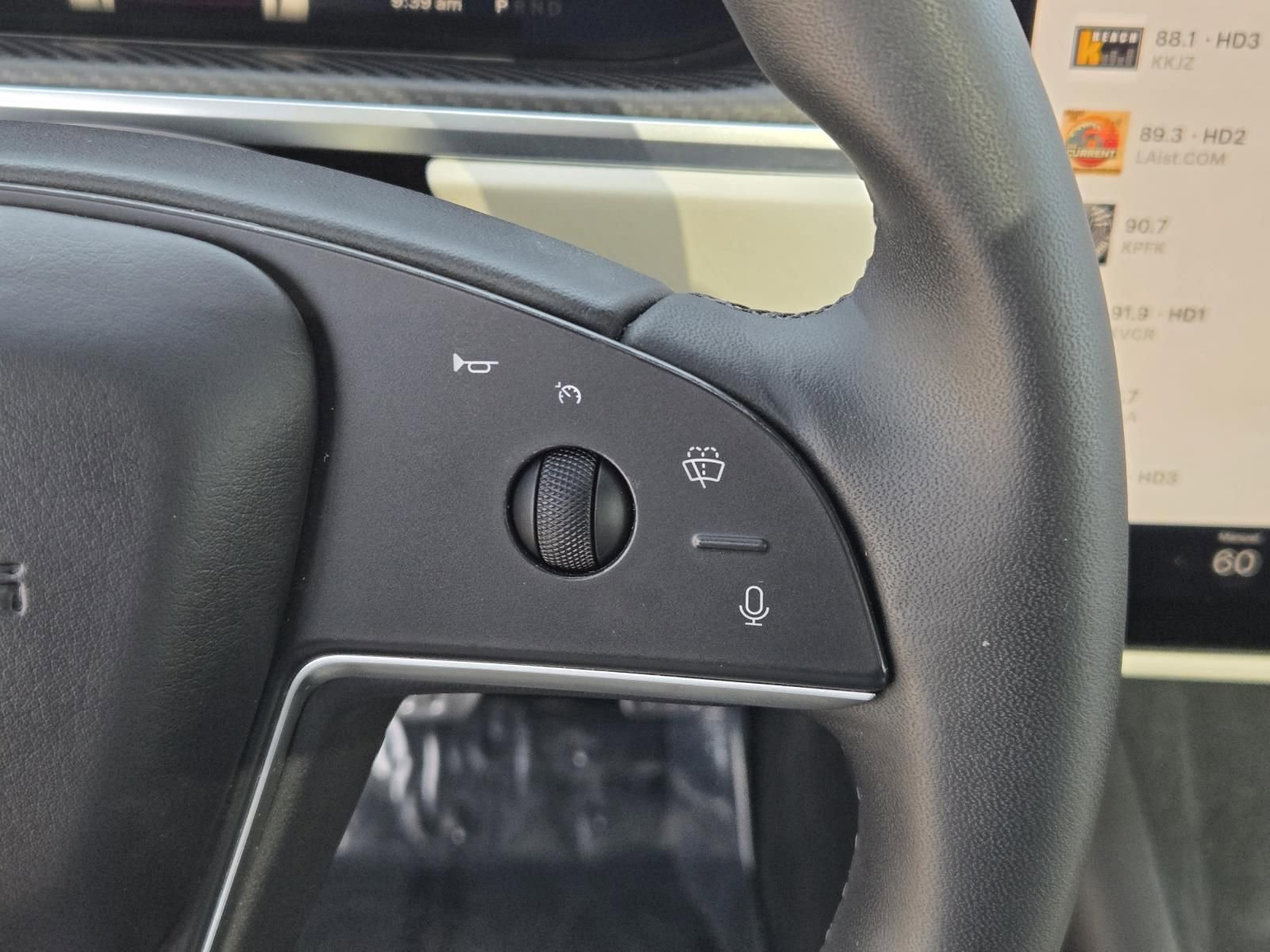 Used 2023 Tesla Model S Plaid image 15