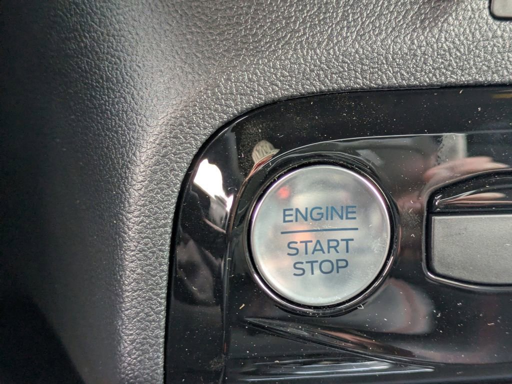 New 2026 Ford Escape ST-Line w/ Tech Pack #1 AWD/4WD image 29