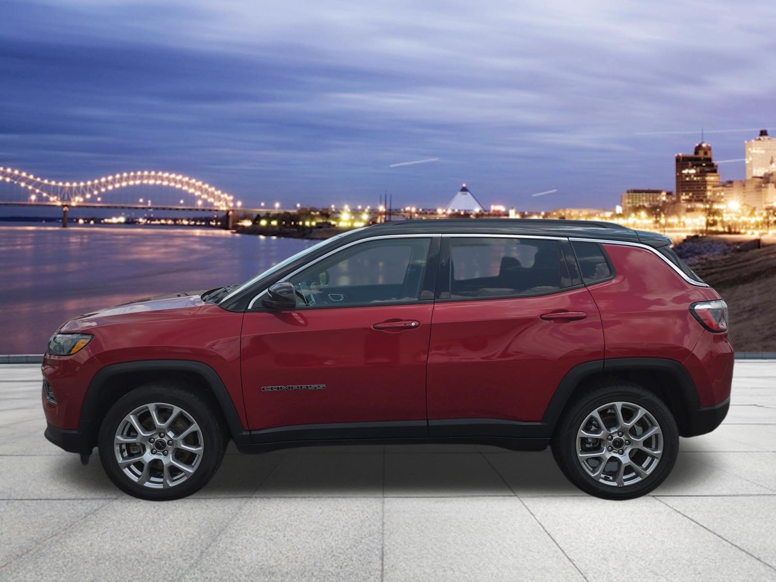 Used 2025 Jeep Compass Limited AWD/4WD image 2