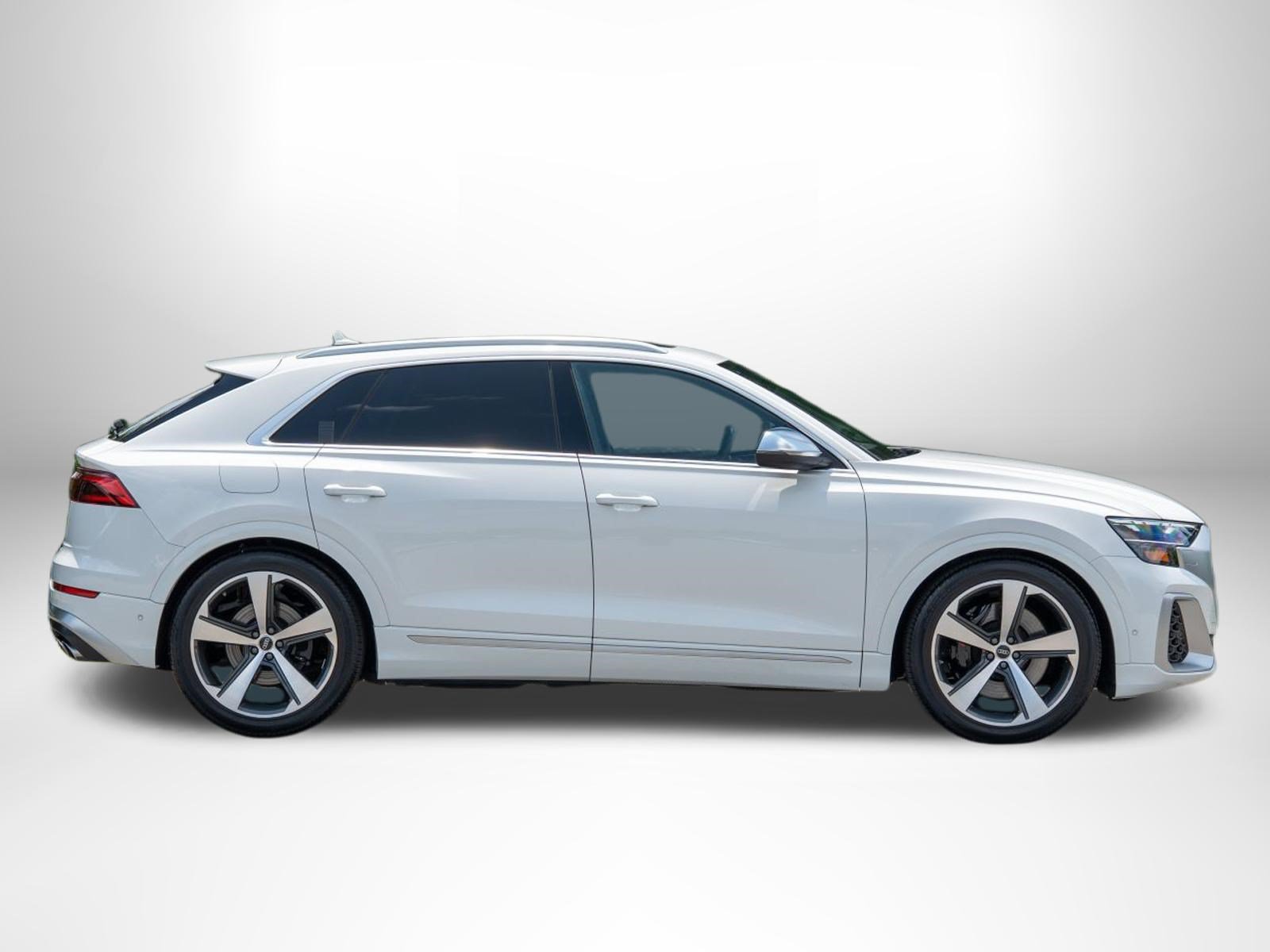 Used 2024 Audi SQ8 Premium Plus w/ Executive Package AWD/4WD image 9