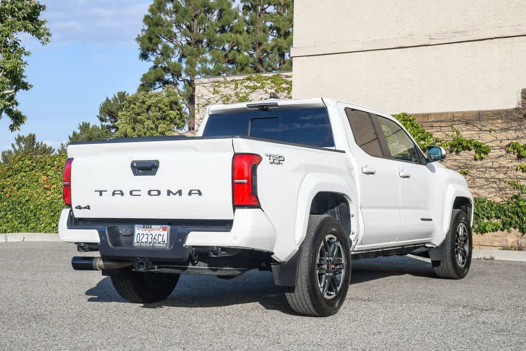 Certified 2024 Toyota Tacoma TRD Sport w/ TRD Sport Premium Package AWD/4WD image 7