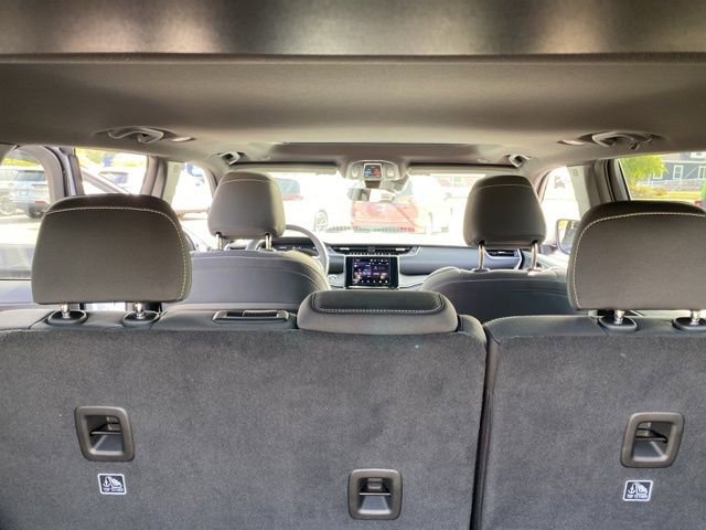New 2025 Jeep Grand Cherokee Laredo X w/ Luxury Tech Group I image 29