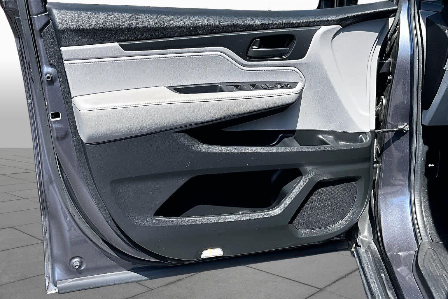 Used 2020 Honda Odyssey EX image 21