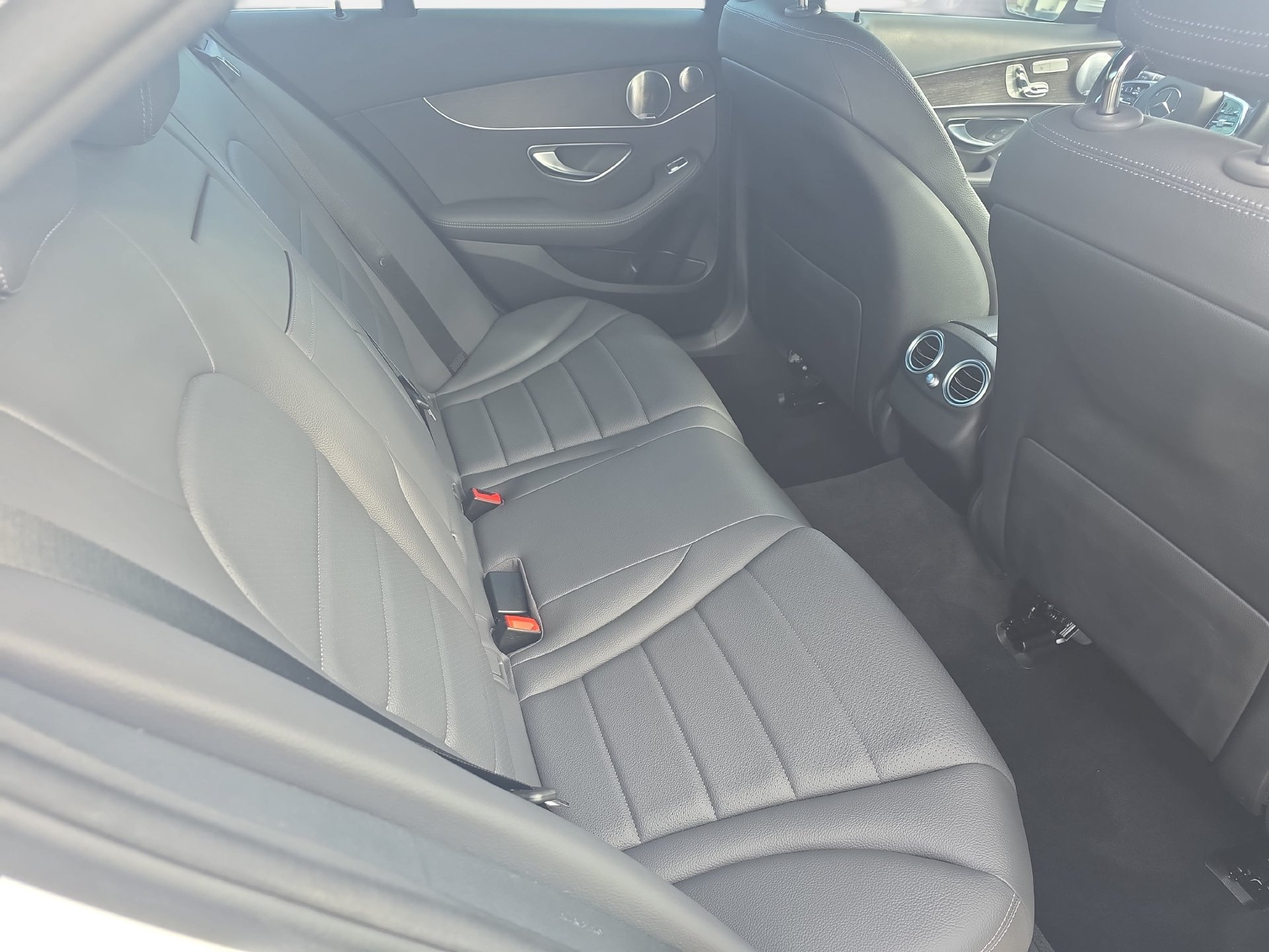 Certified 2020 Mercedes-Benz C 300 4MATIC Sedan image 11