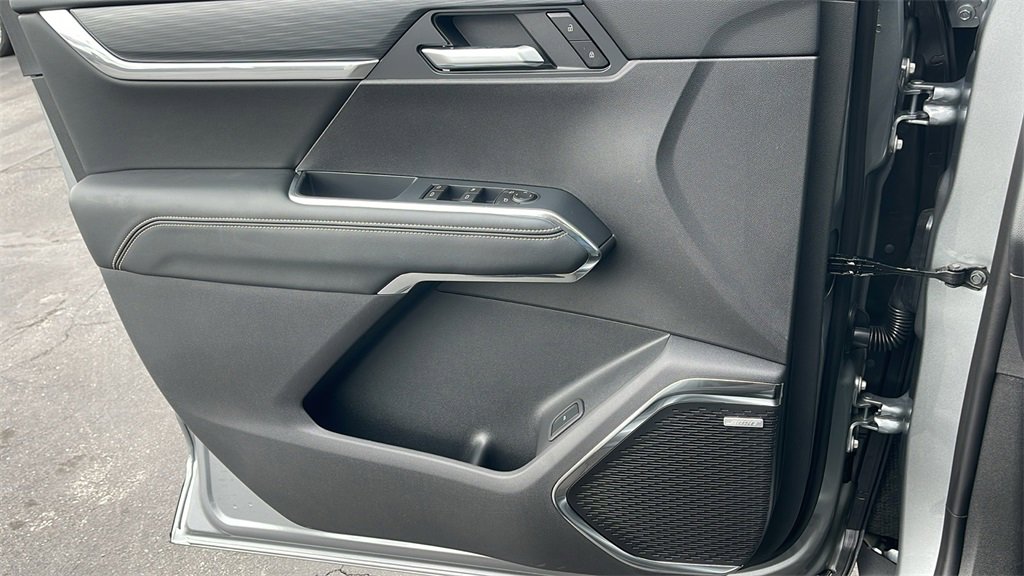 New 2026 GMC Acadia Elevation image 26