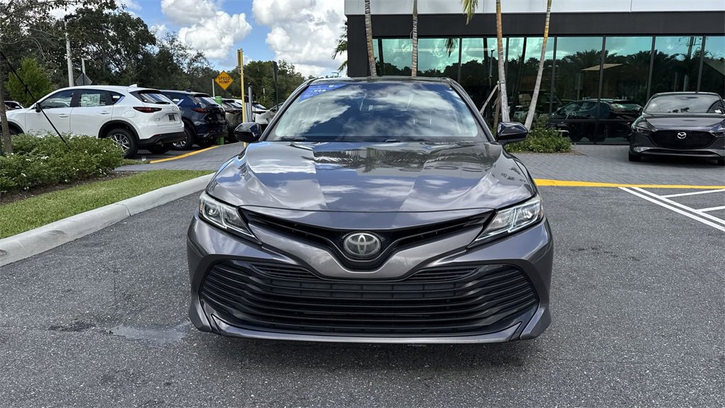 Used 2018 Toyota Camry L image 30
