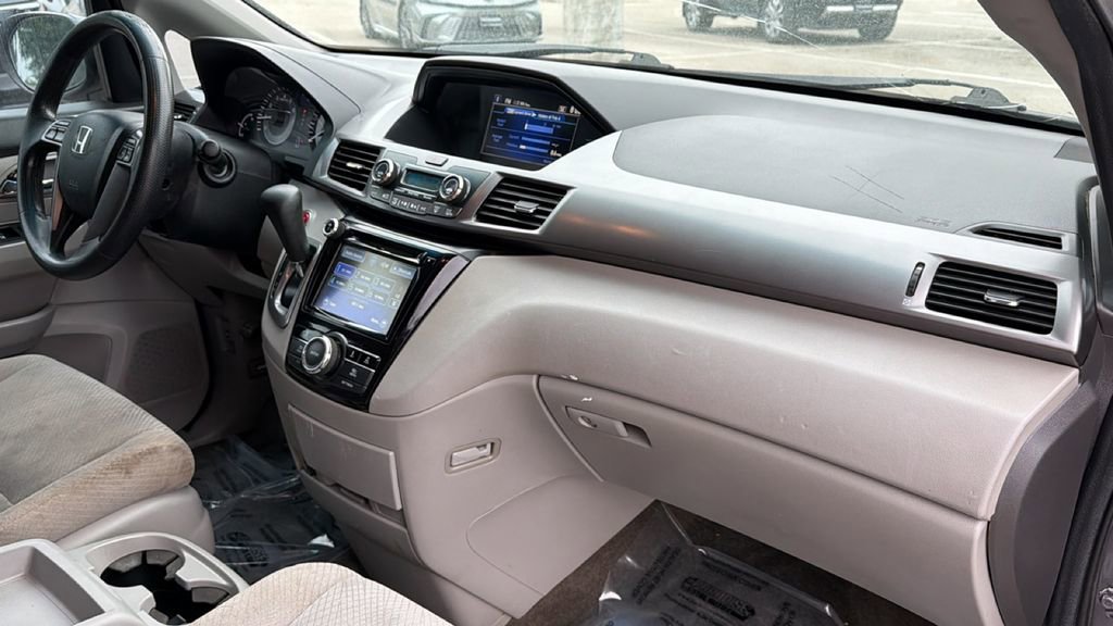 Used 2014 Honda Odyssey EX image 41