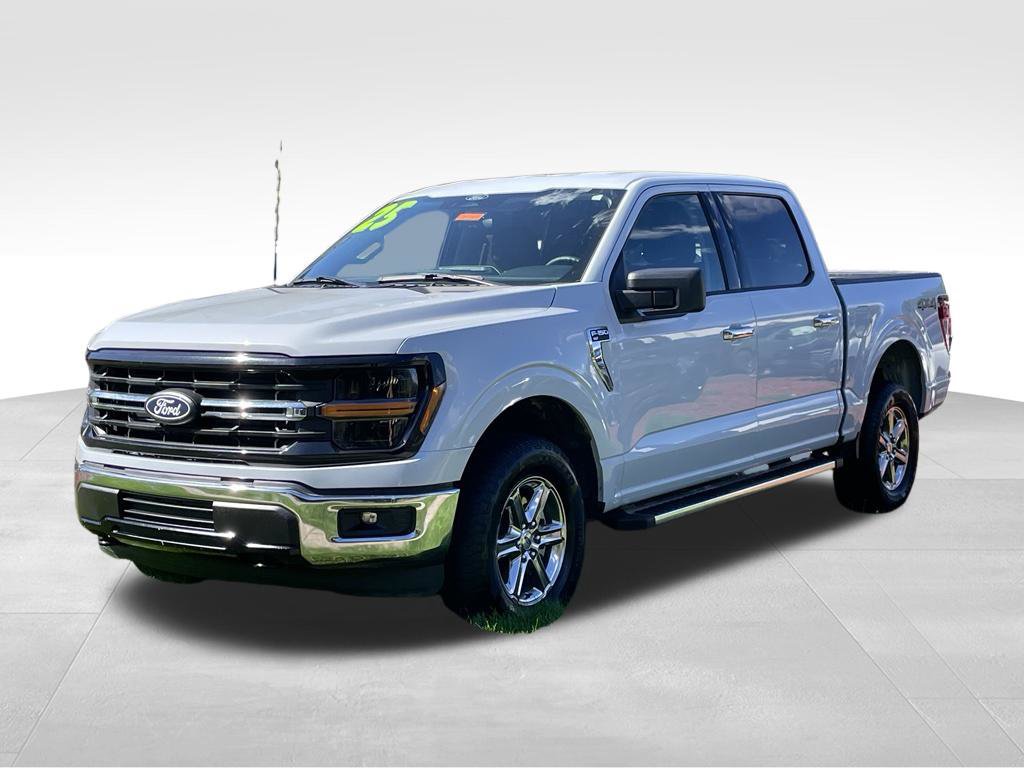 Used 2025 Ford F150 XLT w/ Equipment Group 301A Standard AWD/4WD image 2