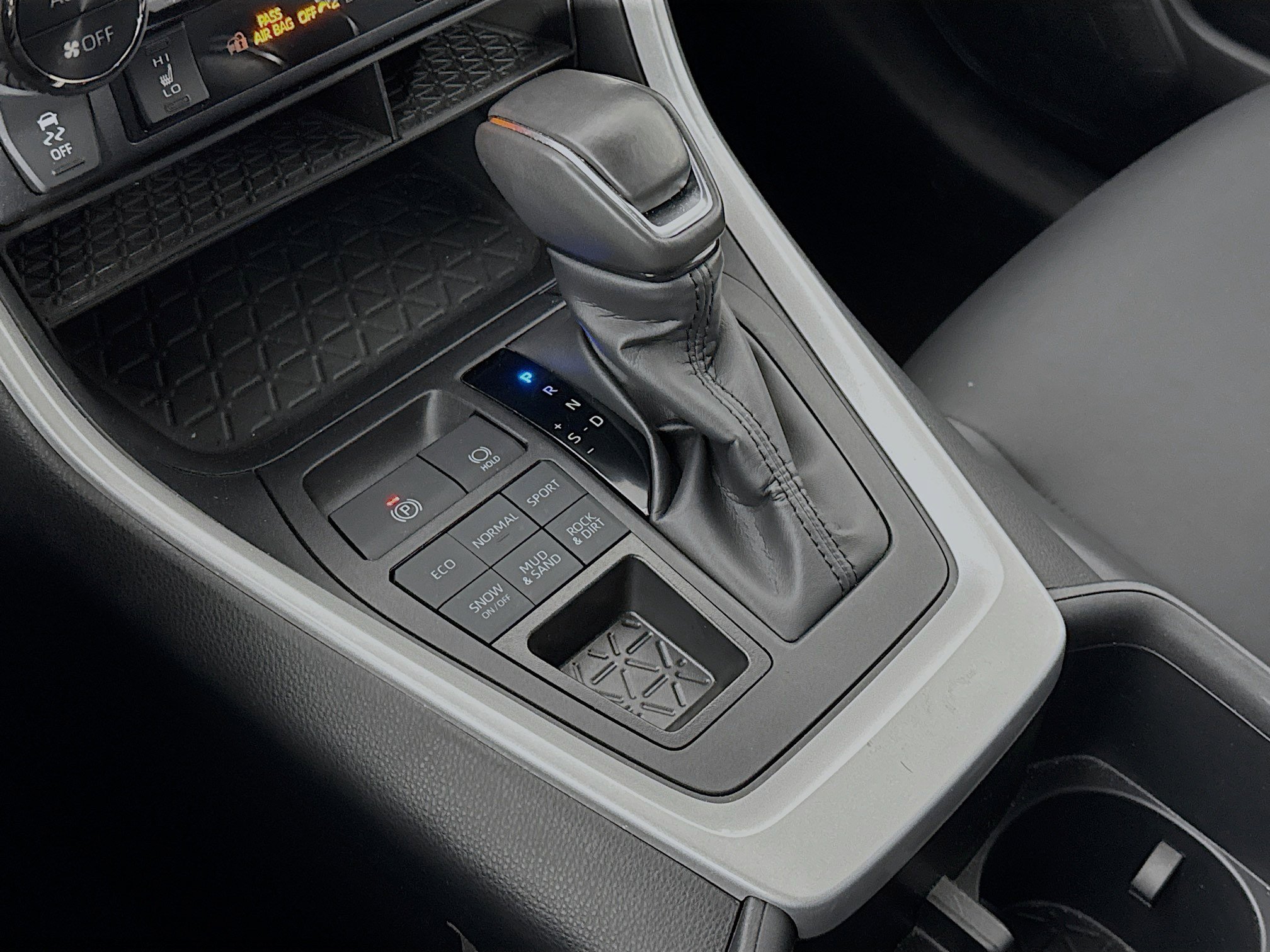 Used 2024 Toyota RAV4 XLE Premium w/ Weather Package image 16