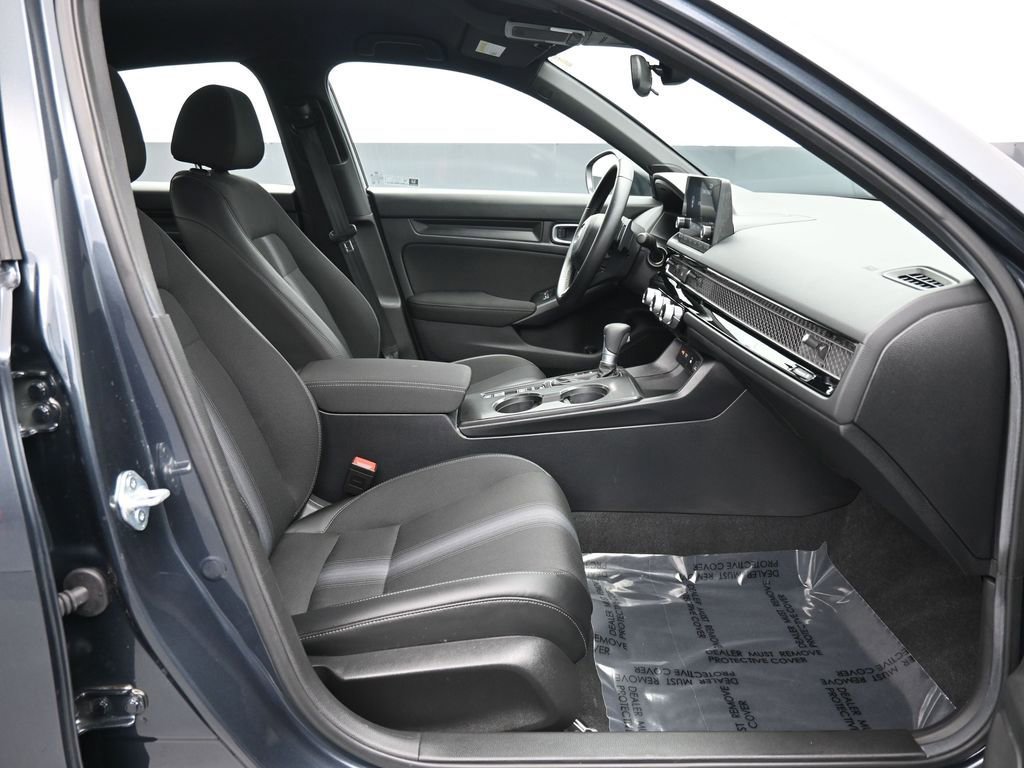 Used 2025 Honda Civic Sport image 39