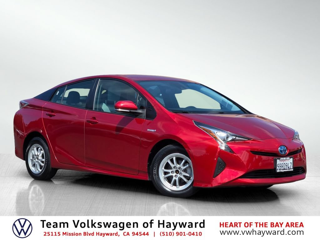 Used 2017 Toyota Prius Two w/ Carpet Mat Package FWD image 1