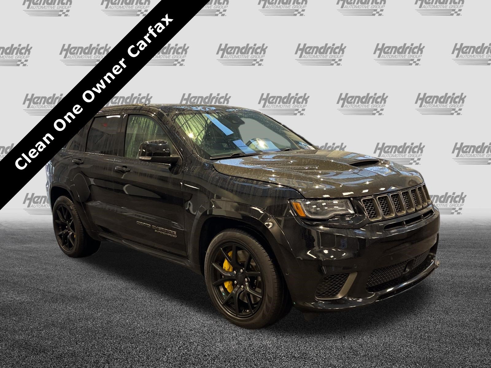 Used 2018 Jeep Grand Cherokee Trackhawk AWD/4WD image 2