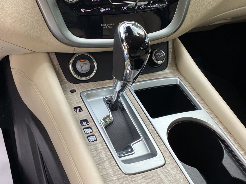 Used 2020 Nissan Murano SL FWD image 22