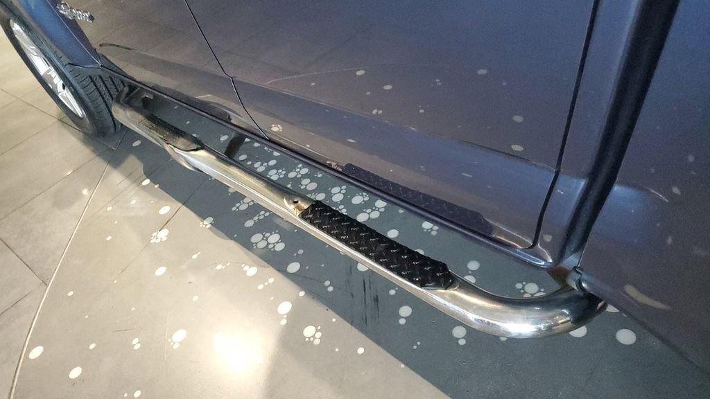 Used 2018 Chevrolet Colorado Z71 w/ Centennial Edition image 10