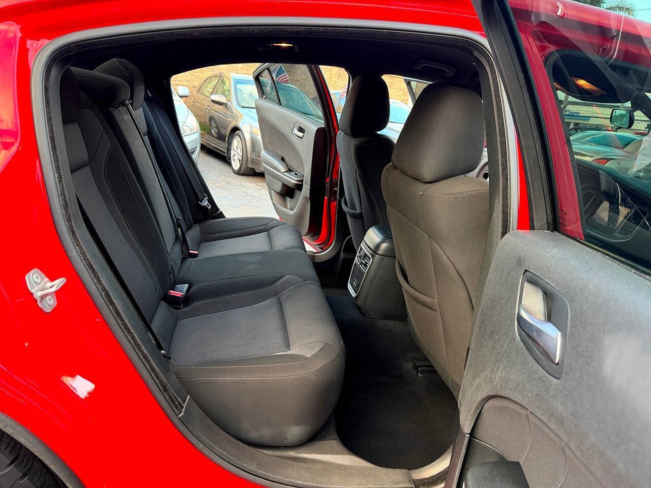 Used 2022 Dodge Charger SXT RWD image 34