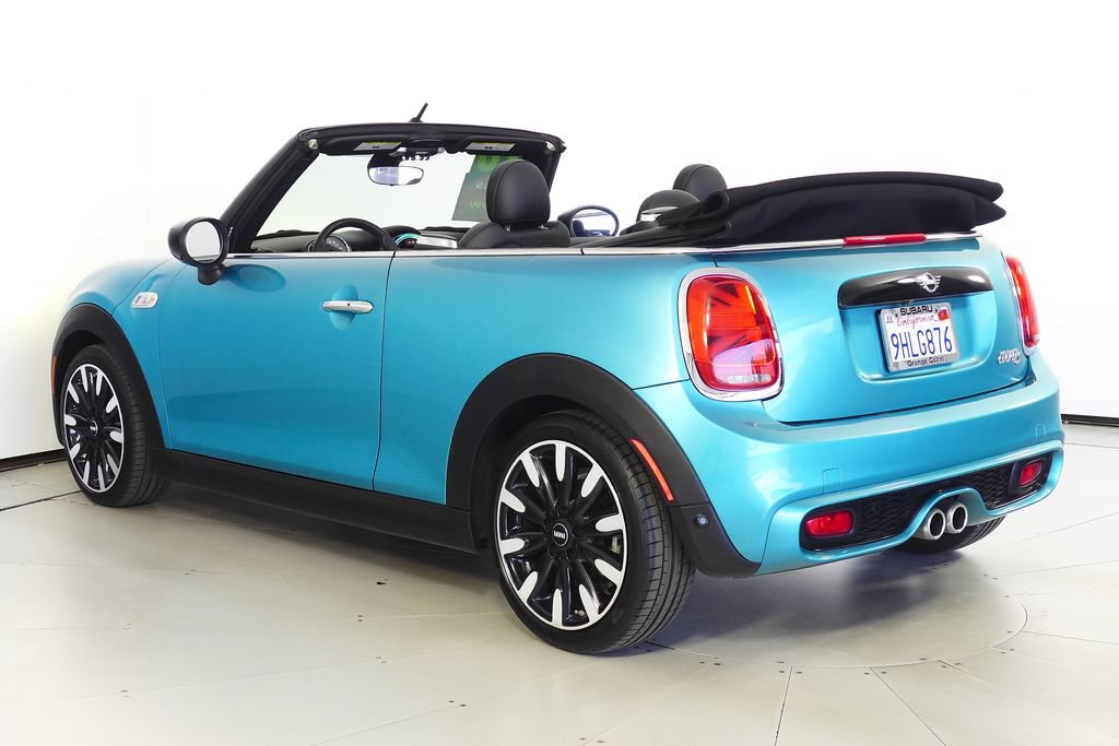 Used 2020 MINI Cooper S w/ Storage Package FWD image 9
