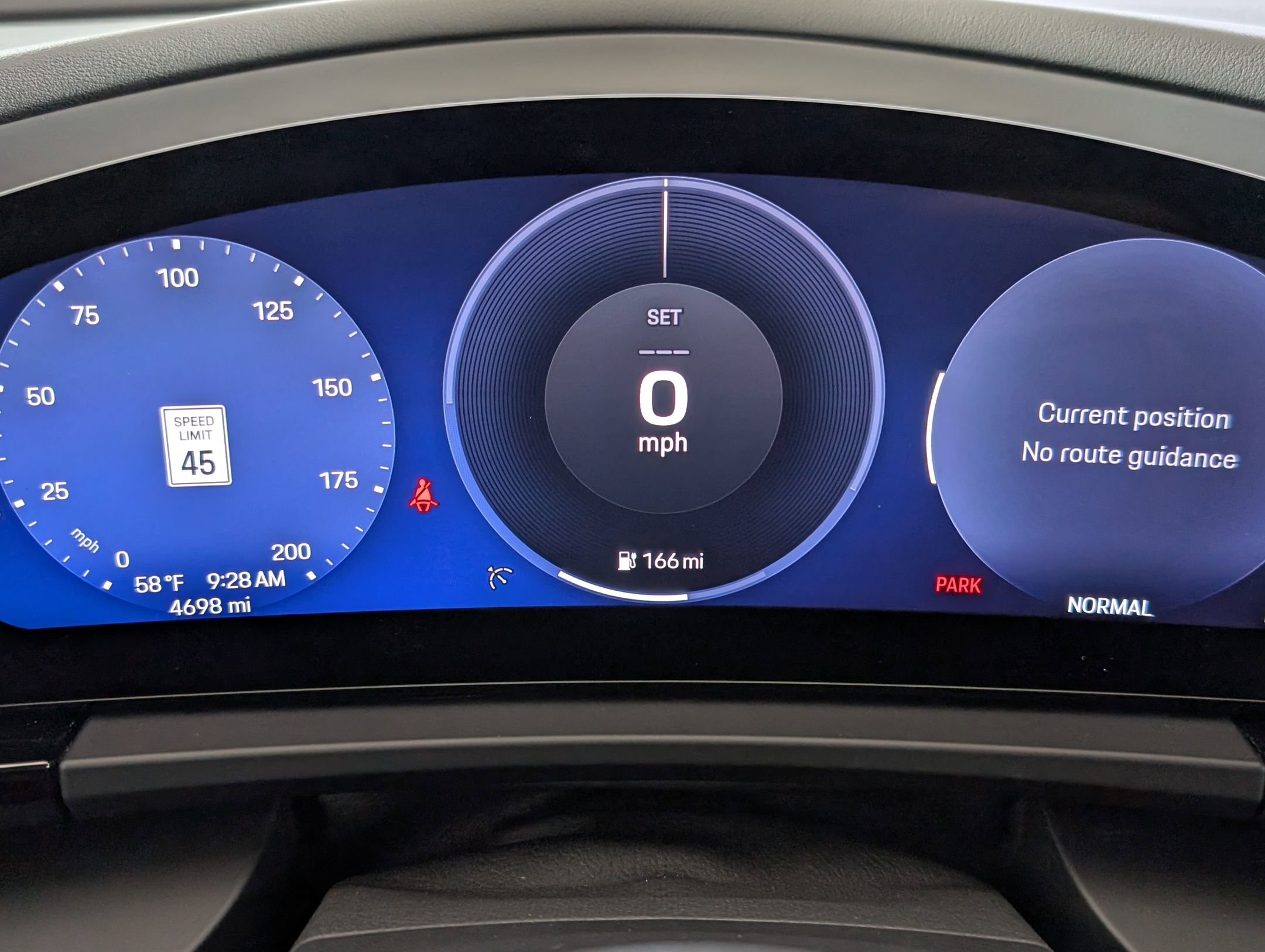 Certified 2025 Porsche Macan 4 Electric image 21