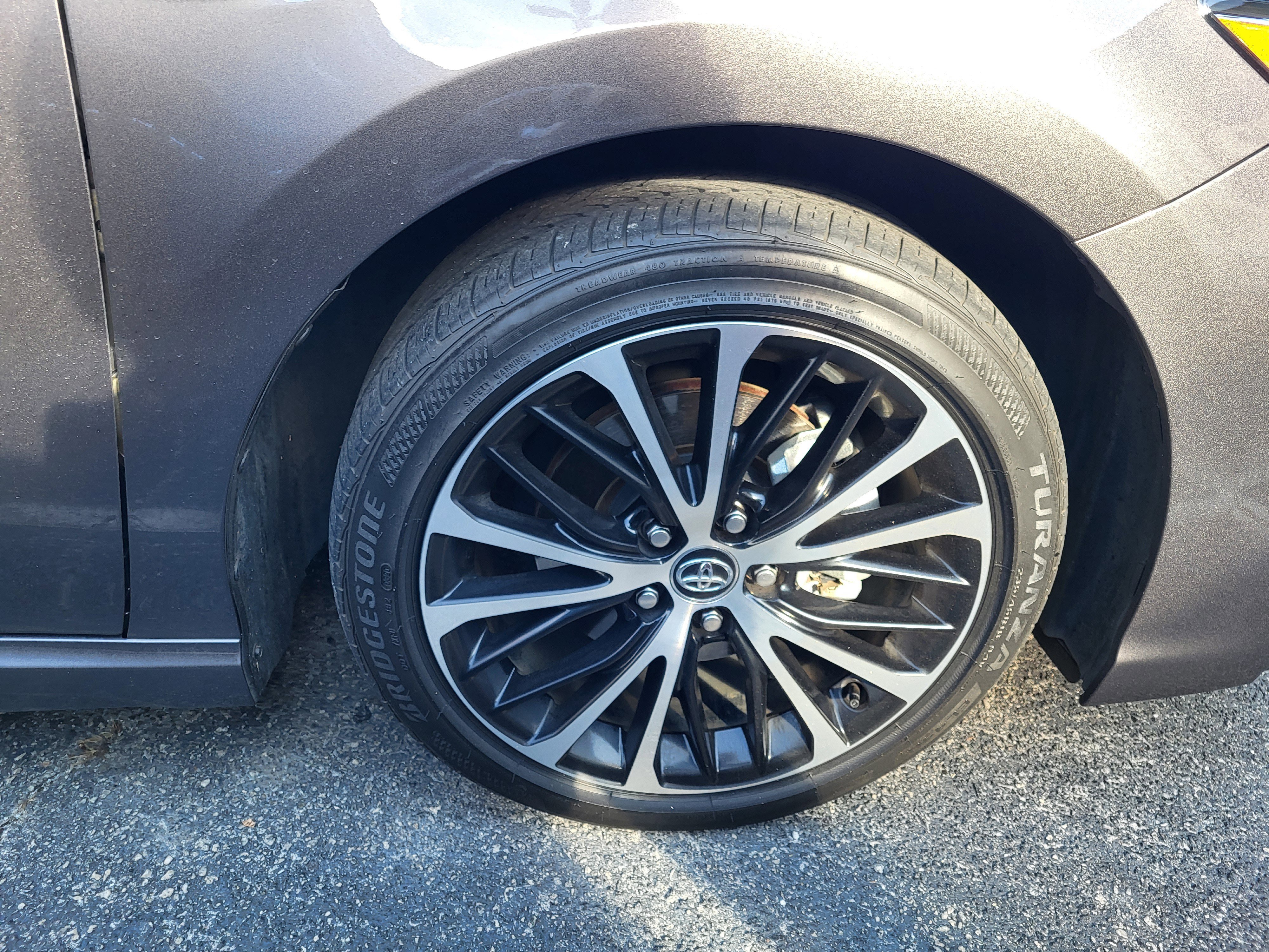 Used 2020 Toyota Camry SE image 7