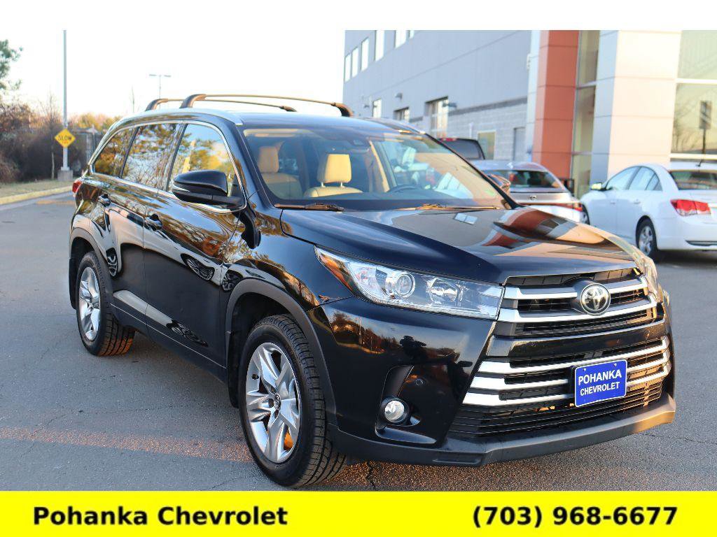 Used 2017 Toyota Highlander Limited image 1