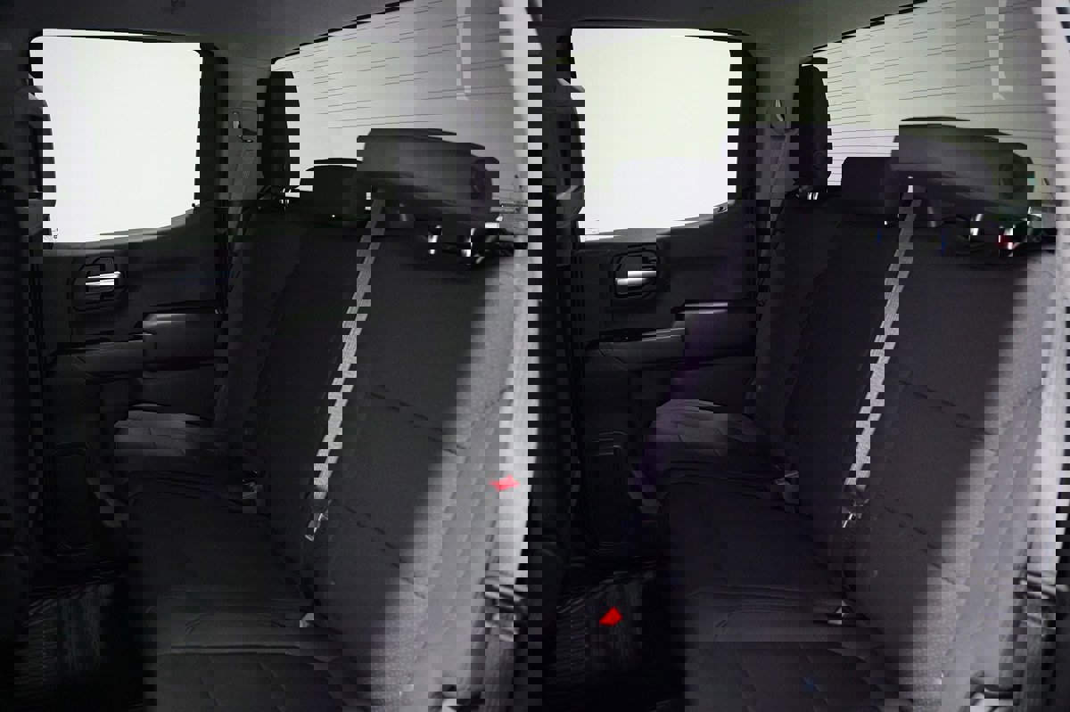 Used 2021 Chevrolet Silverado 1500 Custom image 23