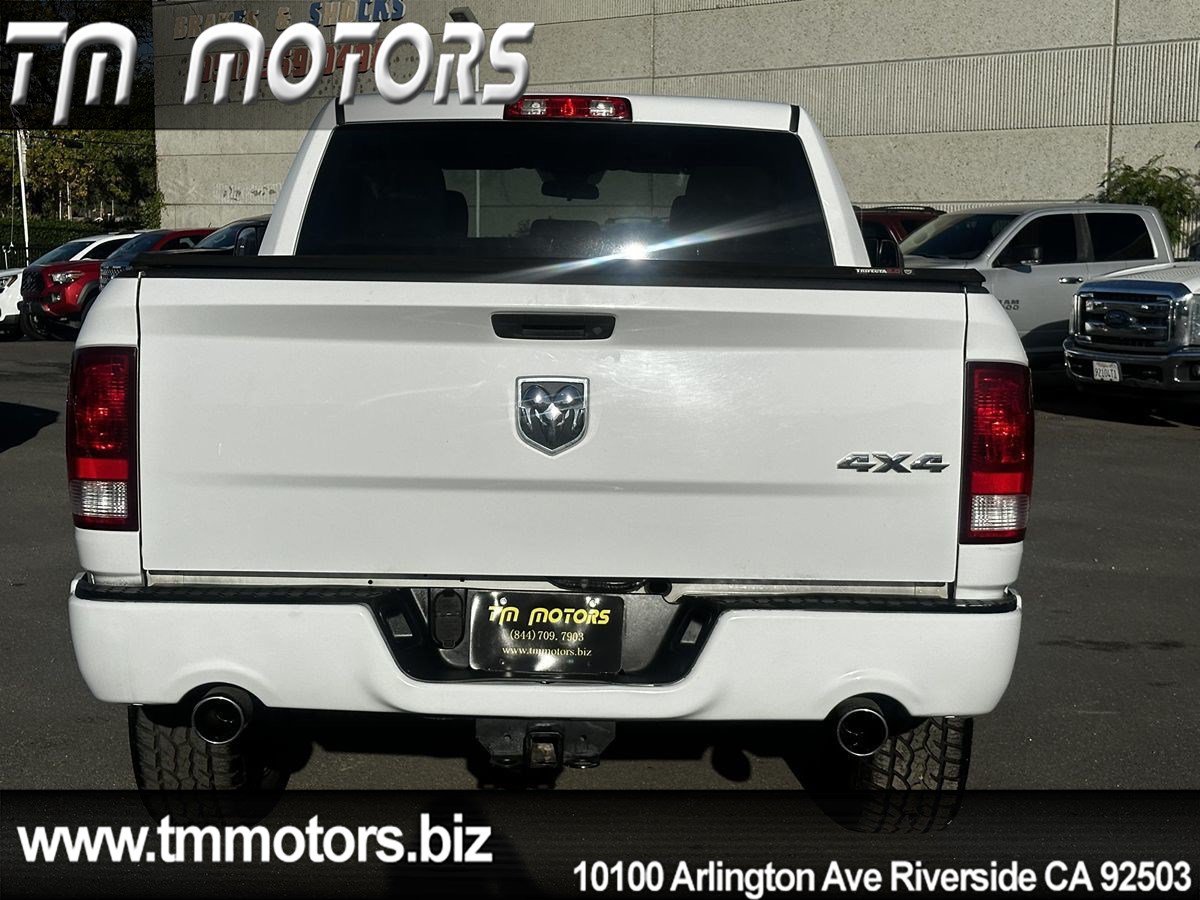 Used 2017 RAM 1500 Express w/ Express Value Package AWD/4WD image 5