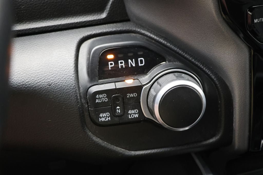Used 2023 RAM 1500 Big Horn AWD/4WD image 28