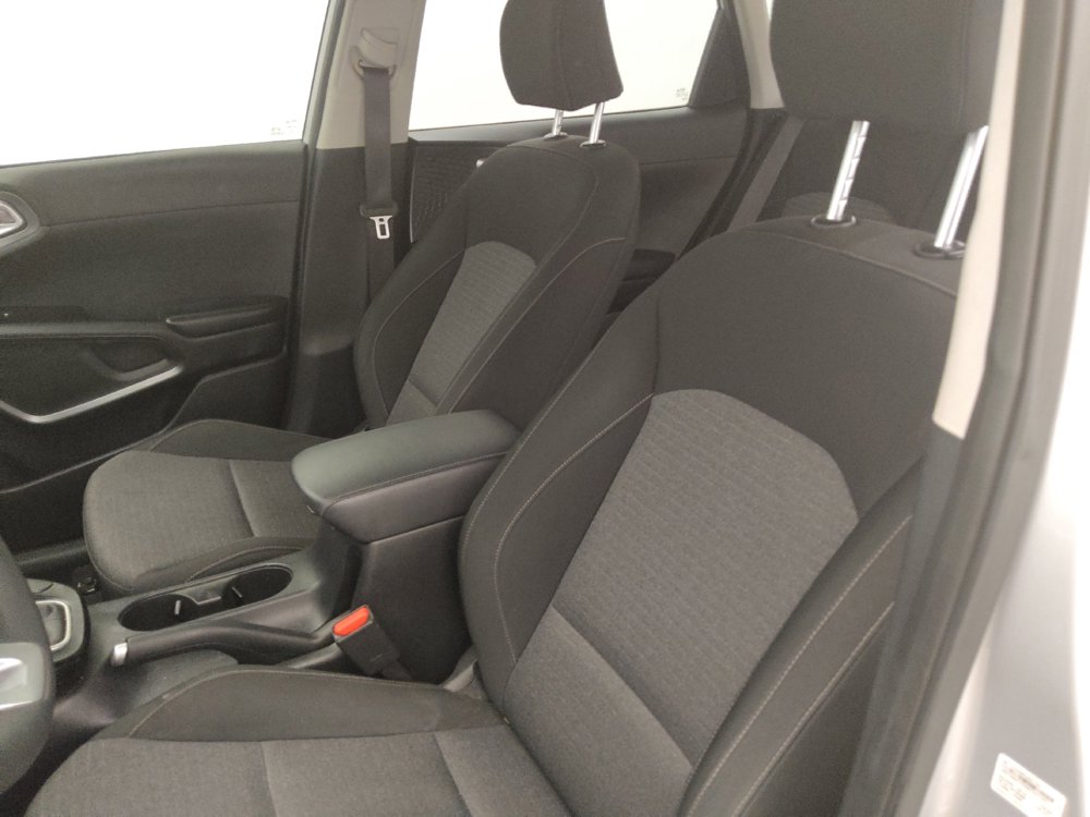 Used 2020 Kia Soul S FWD image 17