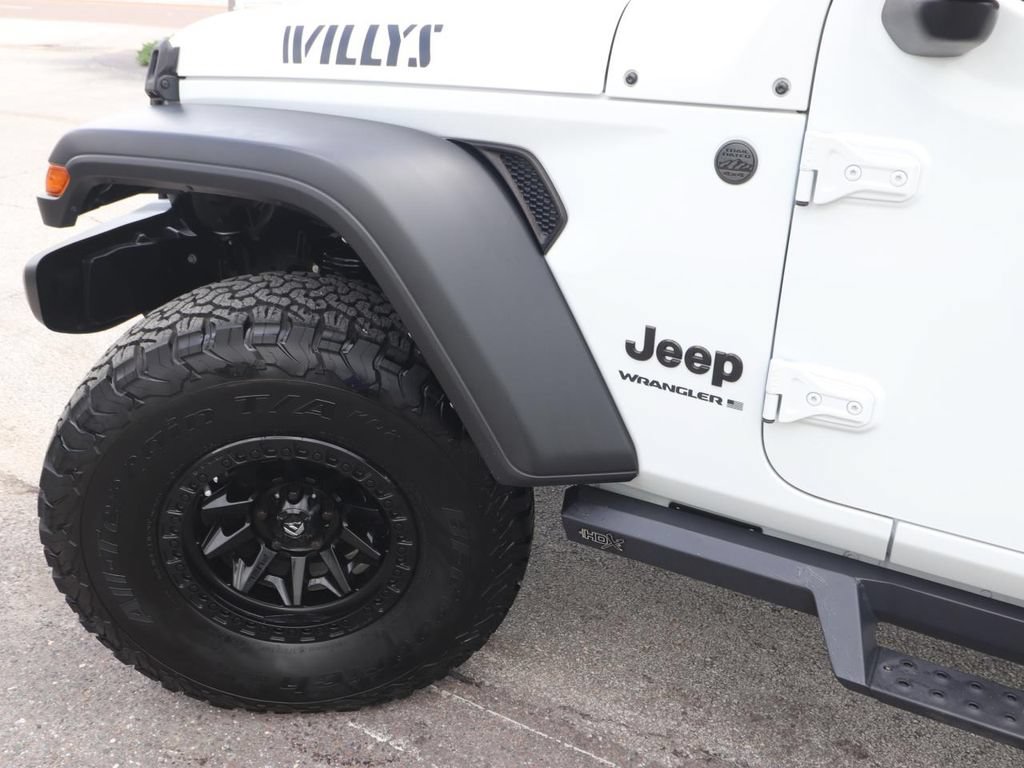 Used 2023 Jeep Wrangler Unlimited Sport AWD/4WD image 3
