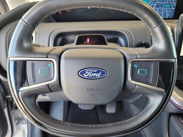 Used 2025 Ford Expedition Platinum AWD/4WD image 23