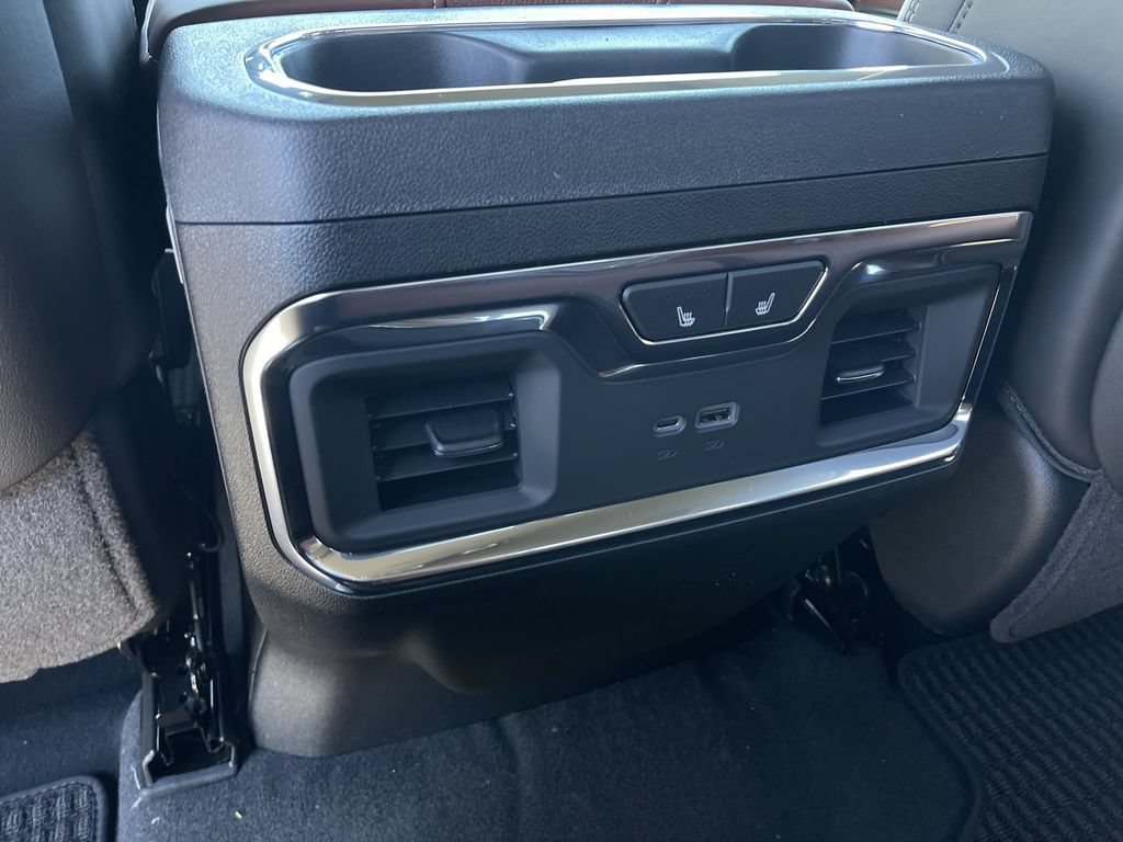 New 2026 GMC Sierra 2500 Denali Ultimate AWD/4WD image 21