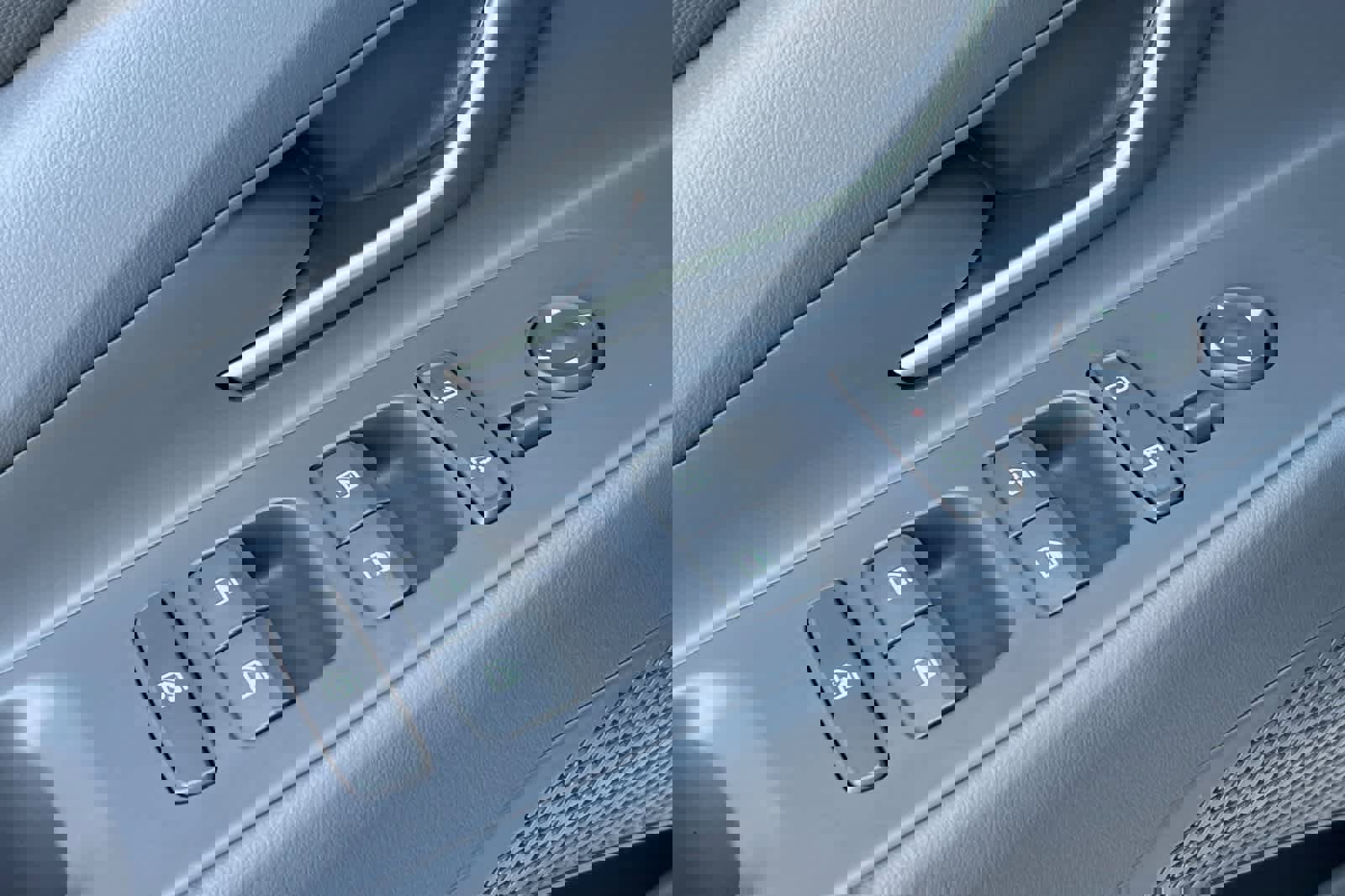 Used 2026 Hyundai Elantra Blue image 14