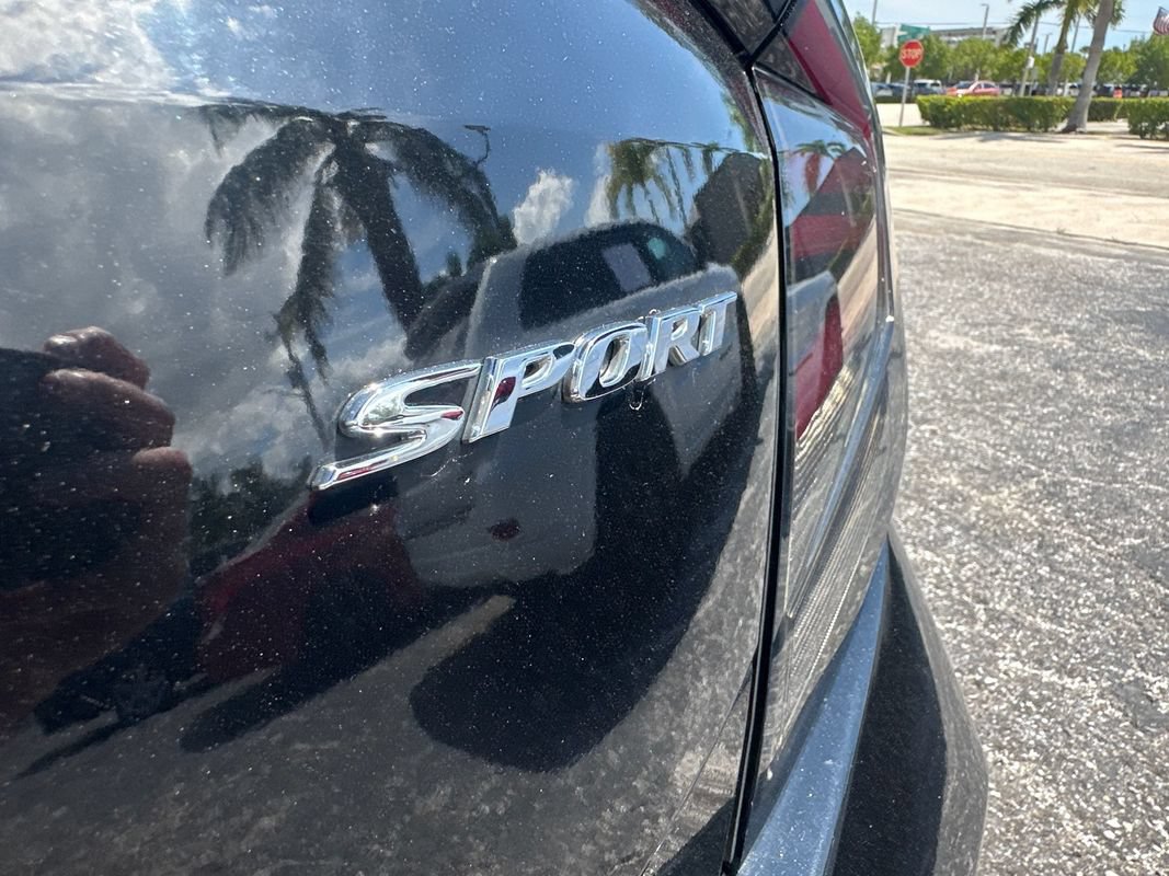 Used 2018 Honda Civic Sport image 14