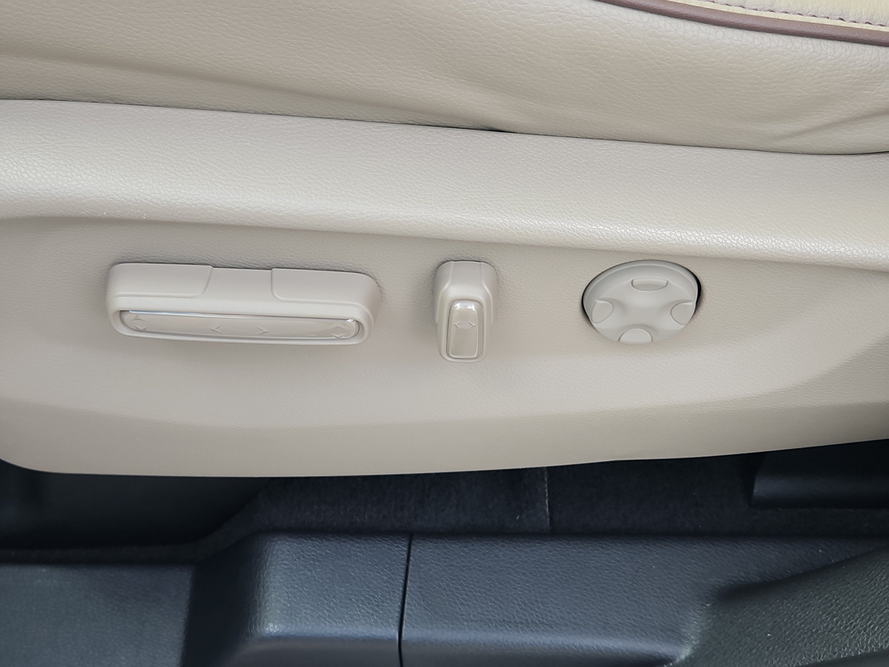 Certified 2024 Honda Odyssey Elite image 19