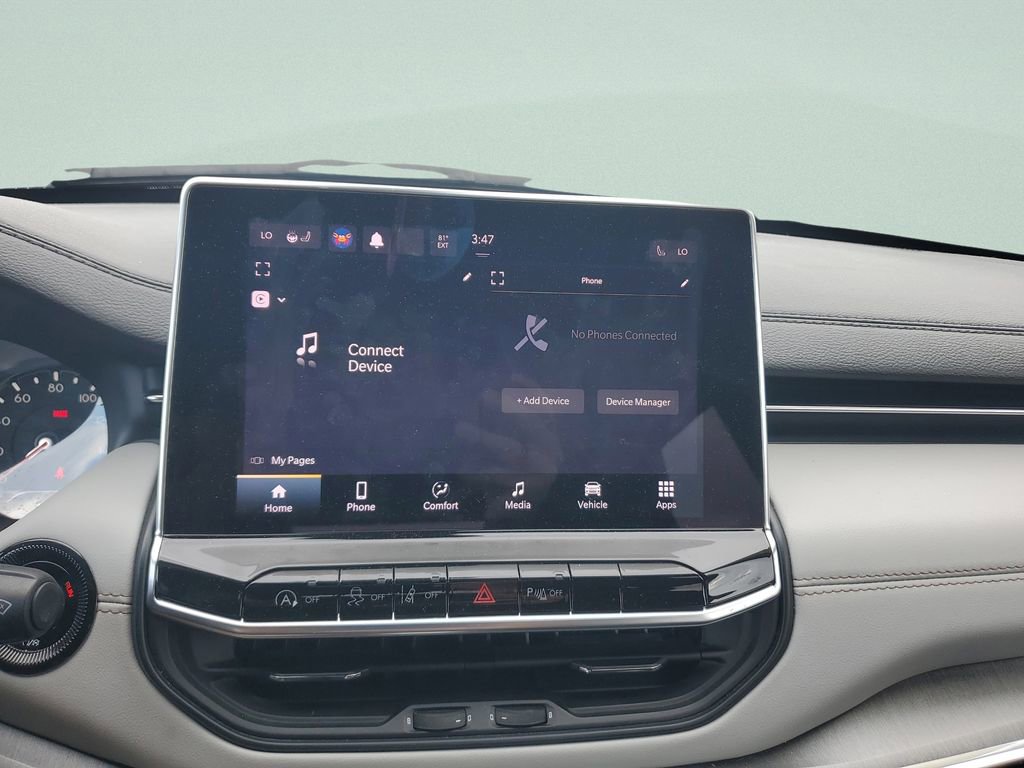 Used 2023 Jeep Compass Limited image 21