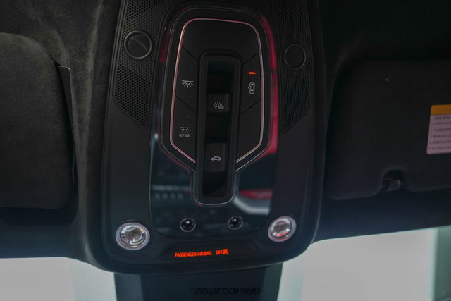 Used 2019 Lamborghini Urus image 29