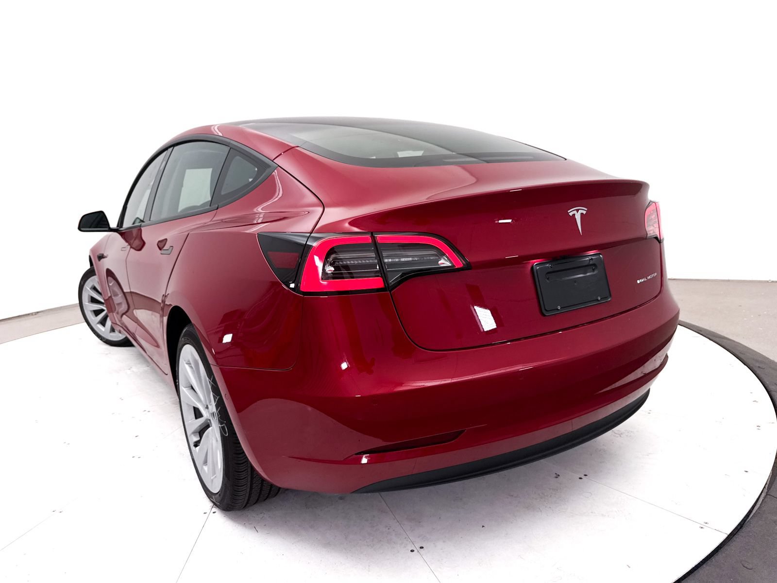 Used 2021 Tesla Model 3 Long Range AWD/4WD image 8