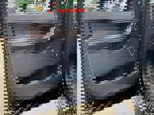 Used 2019 Ford Expedition Limited w/ Equipment Group 302A image 19